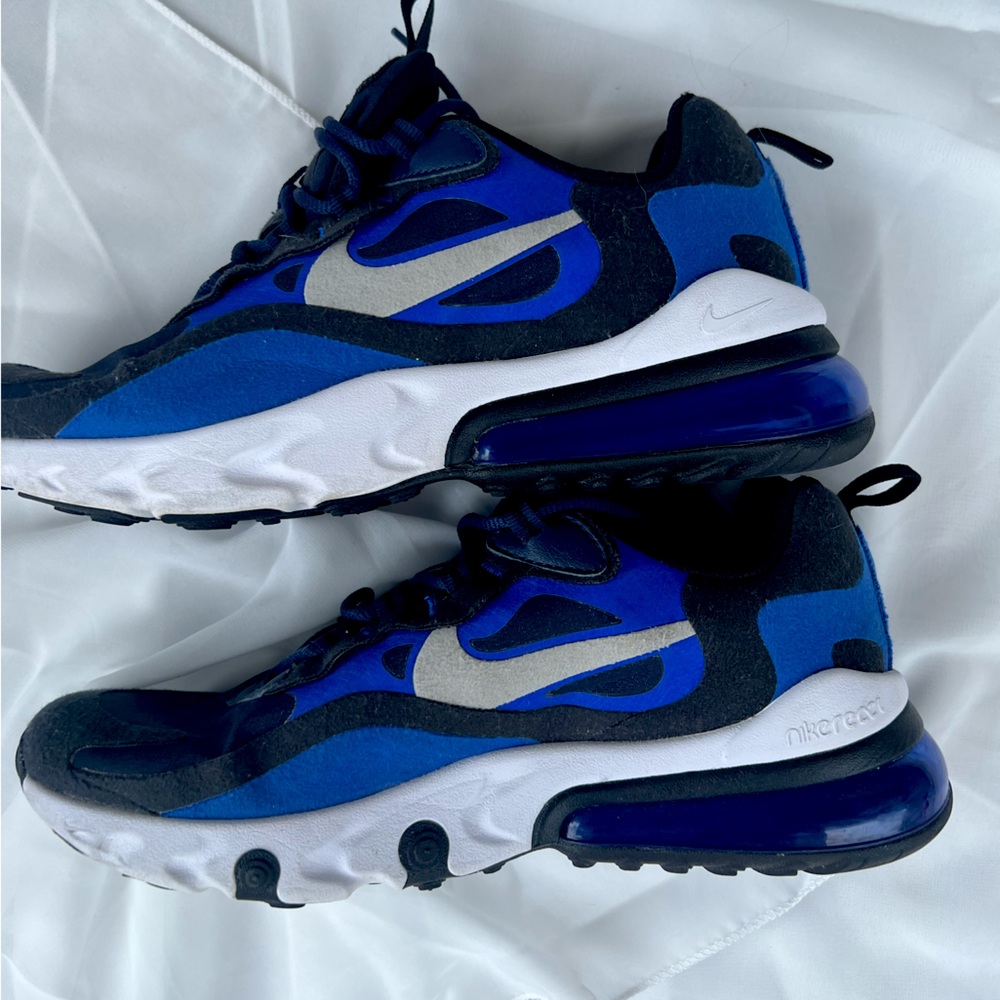 Nike Air 270 React Shoes